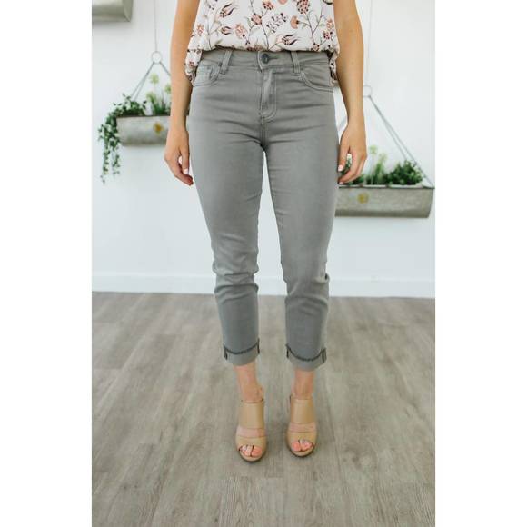 KUT From The Kloth - Womens Amy Crop Straight Leg Roll Up Frey Pants